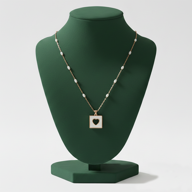 Heart Charm Pearl Necklace